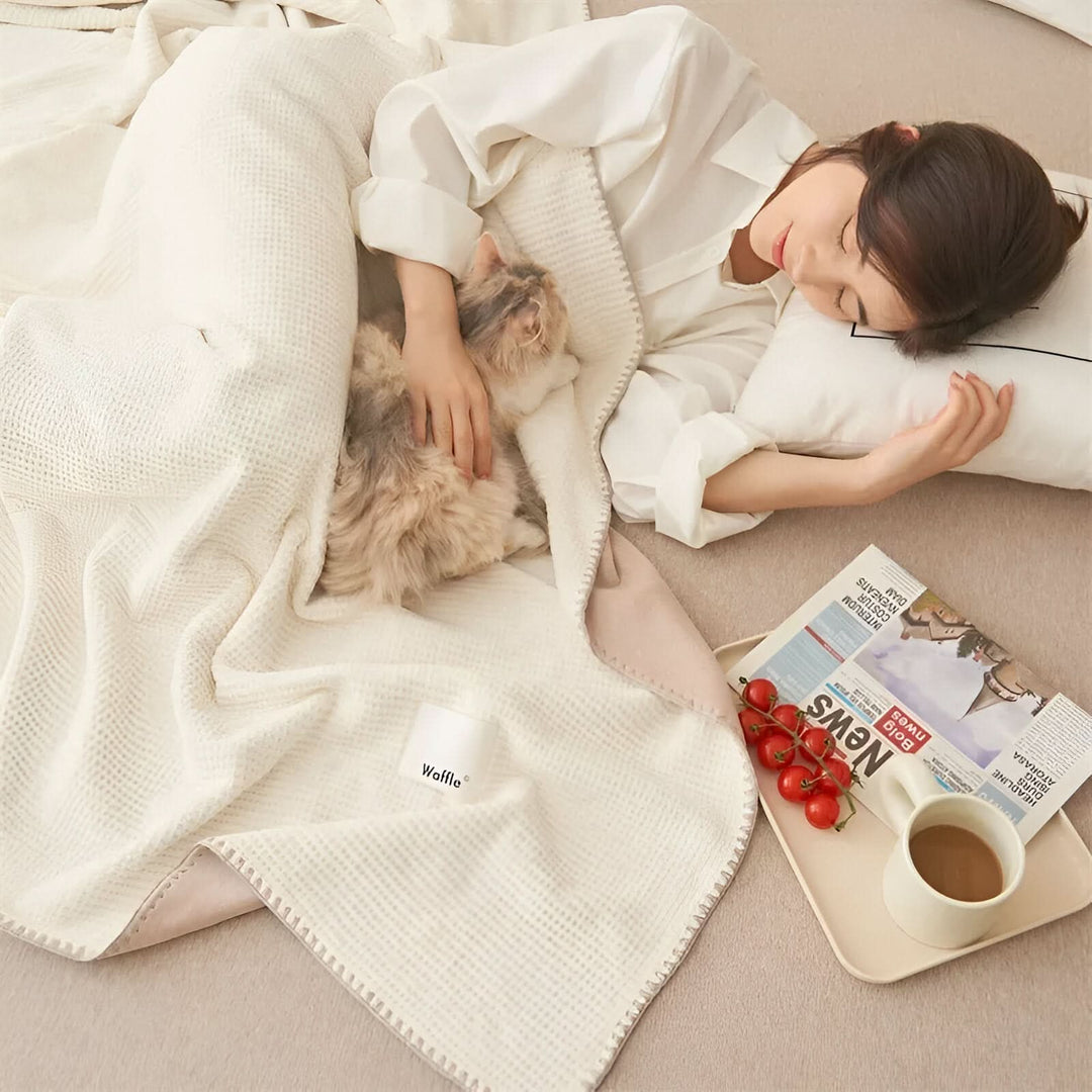 BowLift | VELVETUNE - Premium Fleece Blanket