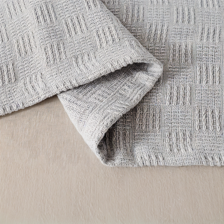 BowLift | LUMINOFT – Breathable knitted cotton blanket