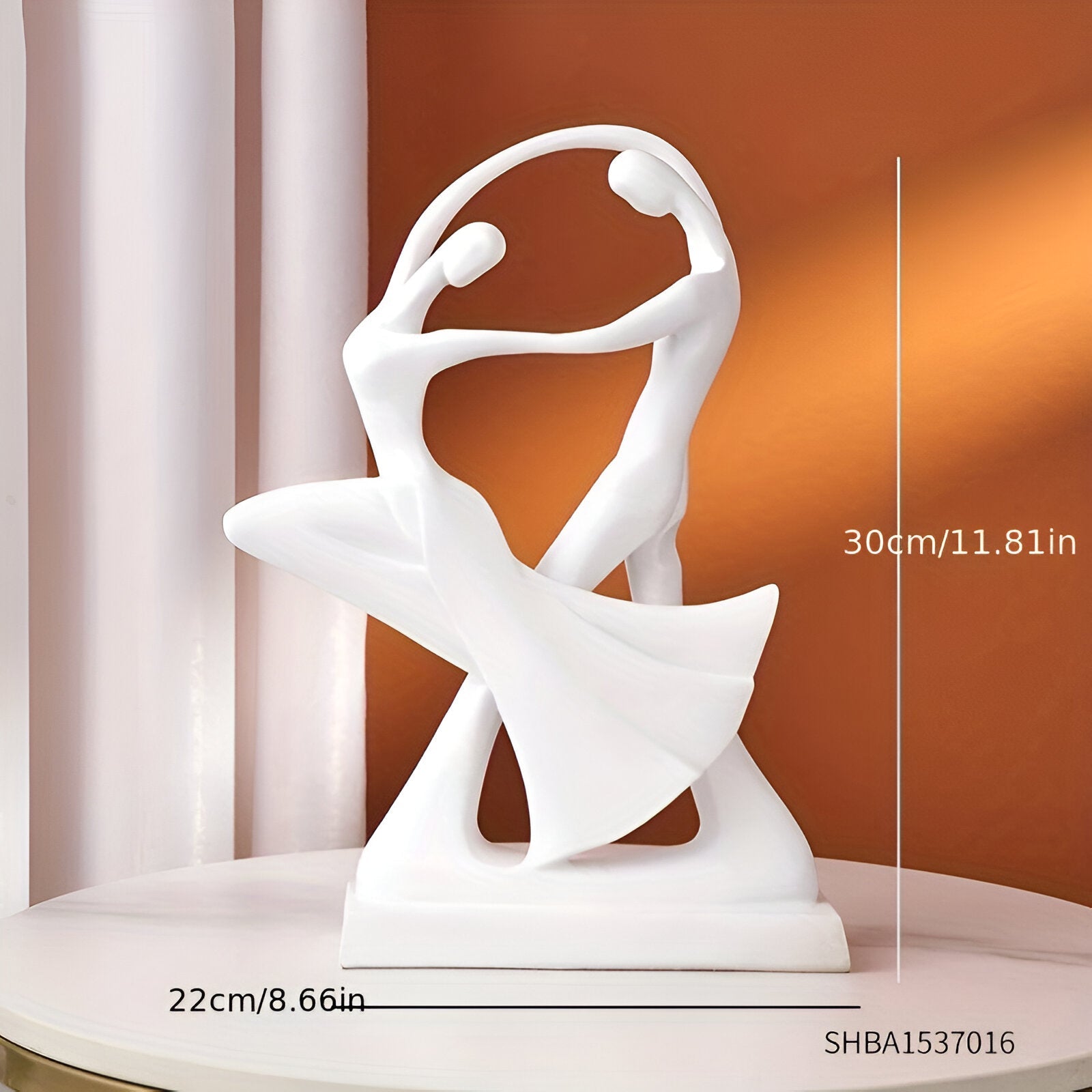 BowLift | SwayDuo | Modern dancing resin sculpture