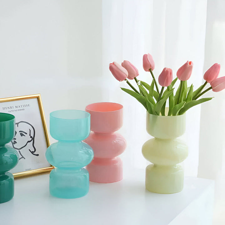 BowLift | Versatile Scandinavian Glass Vase in Different Colors
