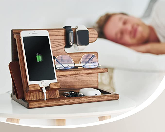 BowLift | Wooden Phone Docking | Perfect organizer for your gadgets