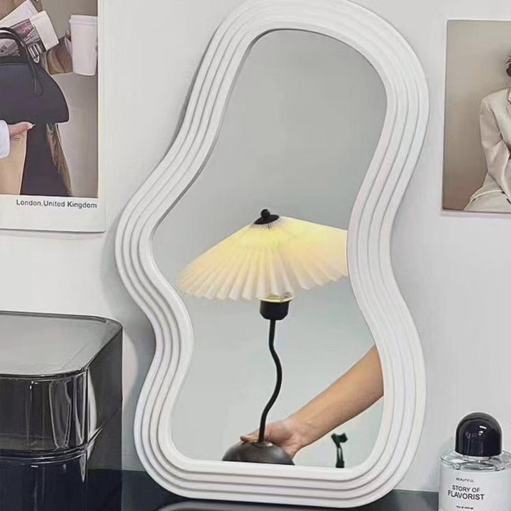 BowLift | Decorative Mirror