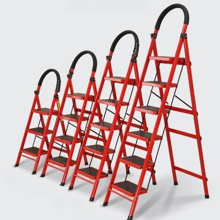 BowLift | Steel Step Ladder