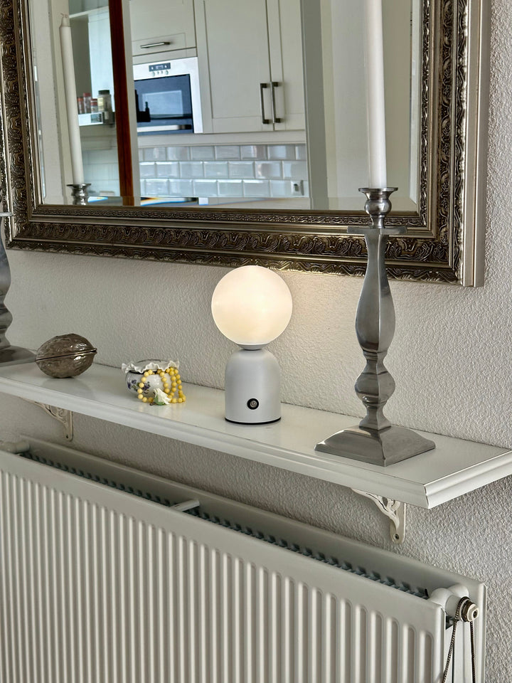 LumièreSereine – Elegant Table Lamp for Calm Atmosphere Bowlift