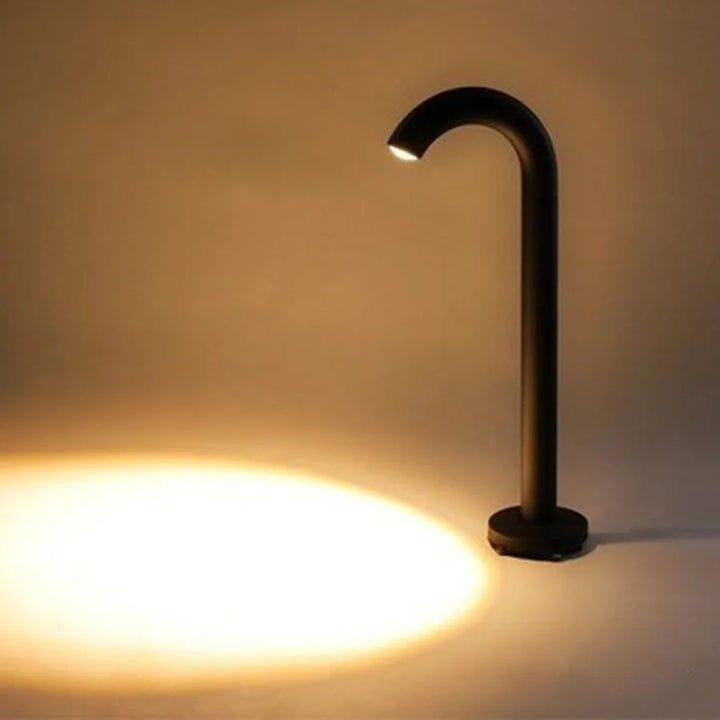 BowLift | Weather-Resistant Garden Light