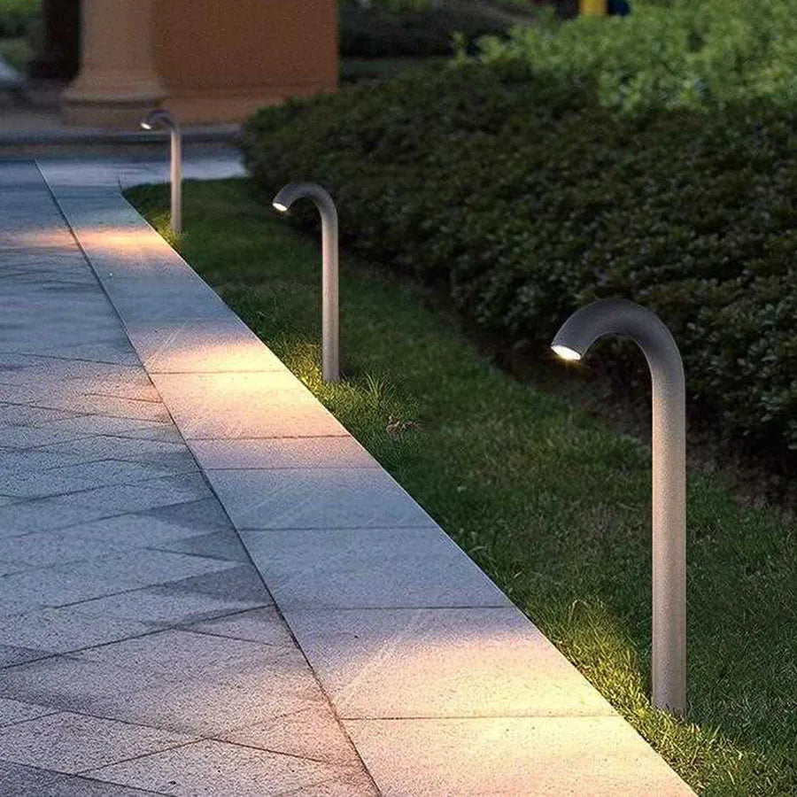 BowLift | Weather-Resistant Garden Light