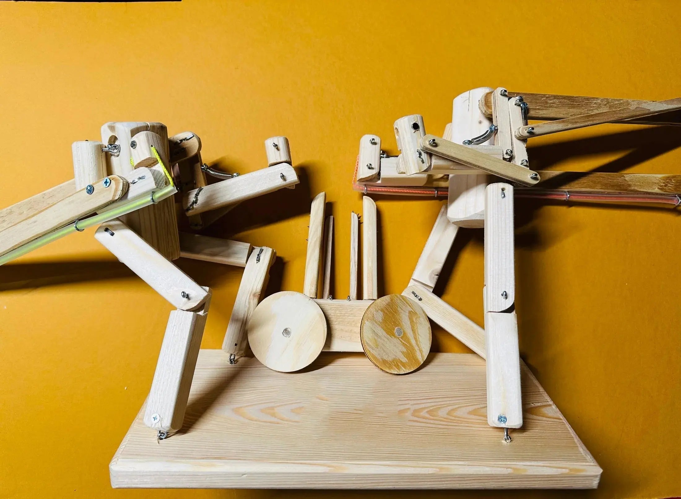 BowLift | Interactive Wood Balloon Battle Game