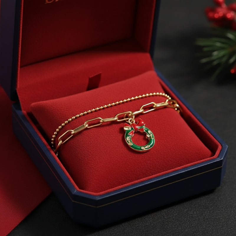 BowLift | Adjustable, gold-plated, festive charm bracelet for Christmas mood