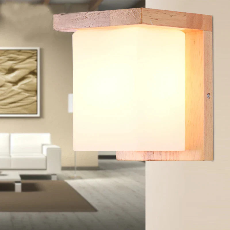 Japanese wall lamp made of wood for bedroom – Minimalist lamp with natural lighting | Bowlift