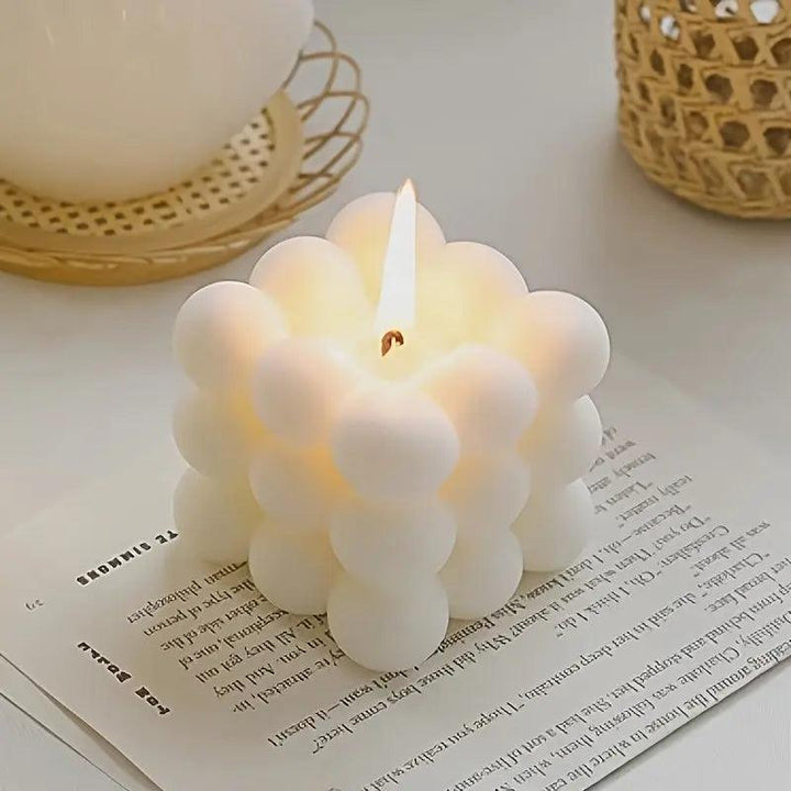BowLift | CubeScent - Modern Scented Candle Design