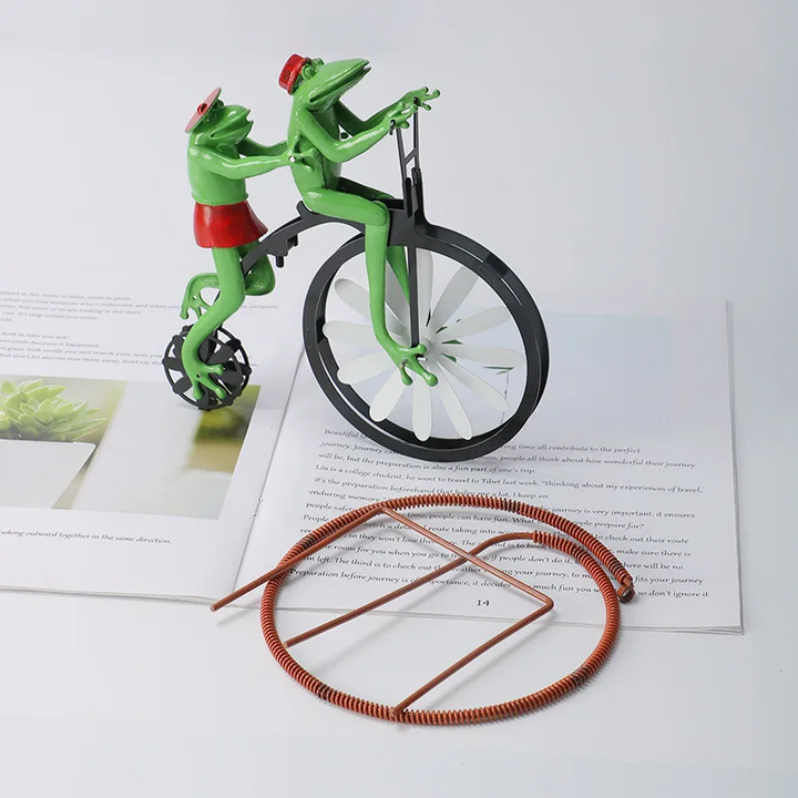 WhirlWind Spinner – Playful Garden Decoration for Outdoor Bowlift