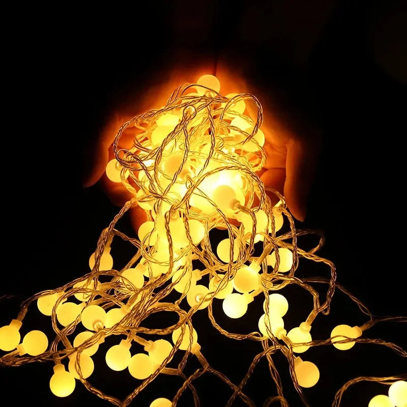 BowLift | GlowySphere LED Lichtslinger – Warme & Kleurrijke Bolverlichting voor Binnen en Buiten
