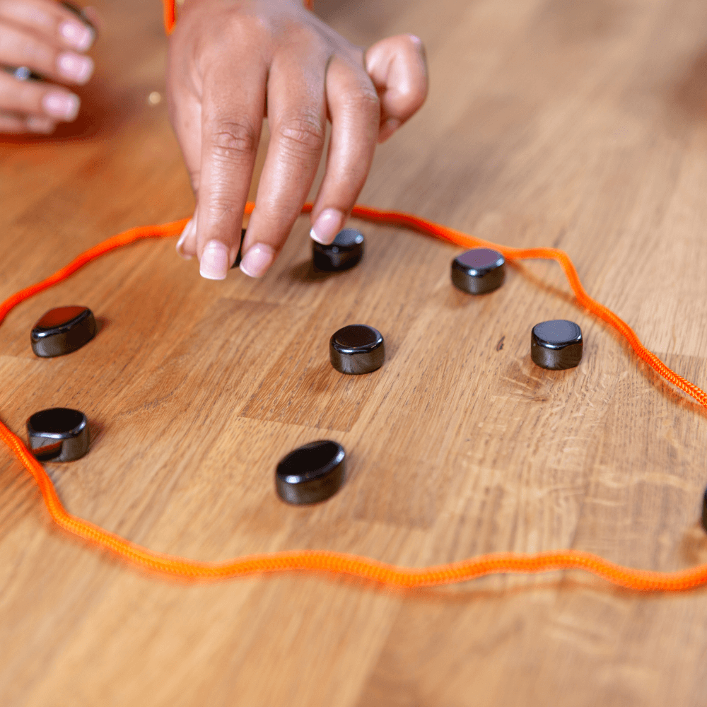 BowLift | Magnetic Game Set Strategy Brain Puzzle Kit