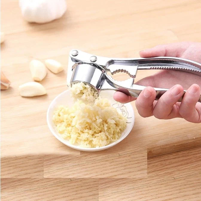 BowLift | Robust garlic press made of stainless steel