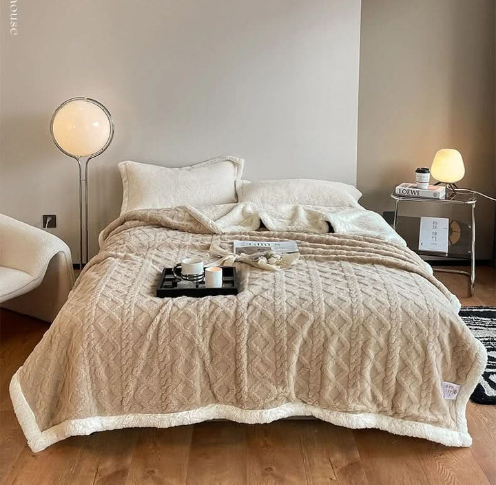 BowLift | Soft Comfort Blanket for Bed, Sofa, and Travel