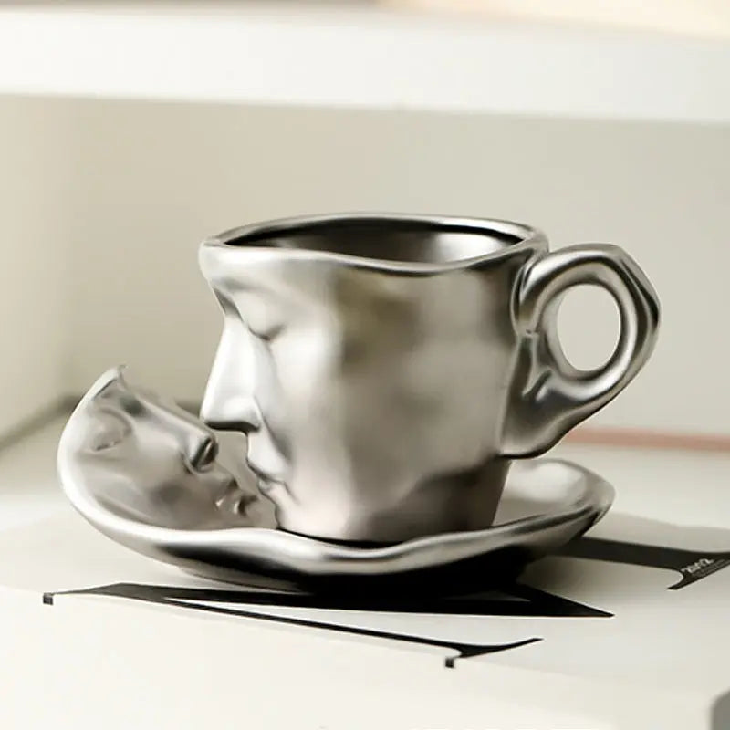 BowLift | Creative Ceramic Kiss Coffee Mug with Face Design