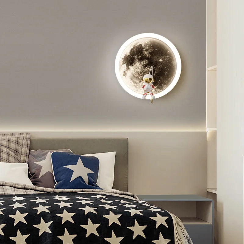 BowLift | LED Wall Lamp with Moonlight Effect