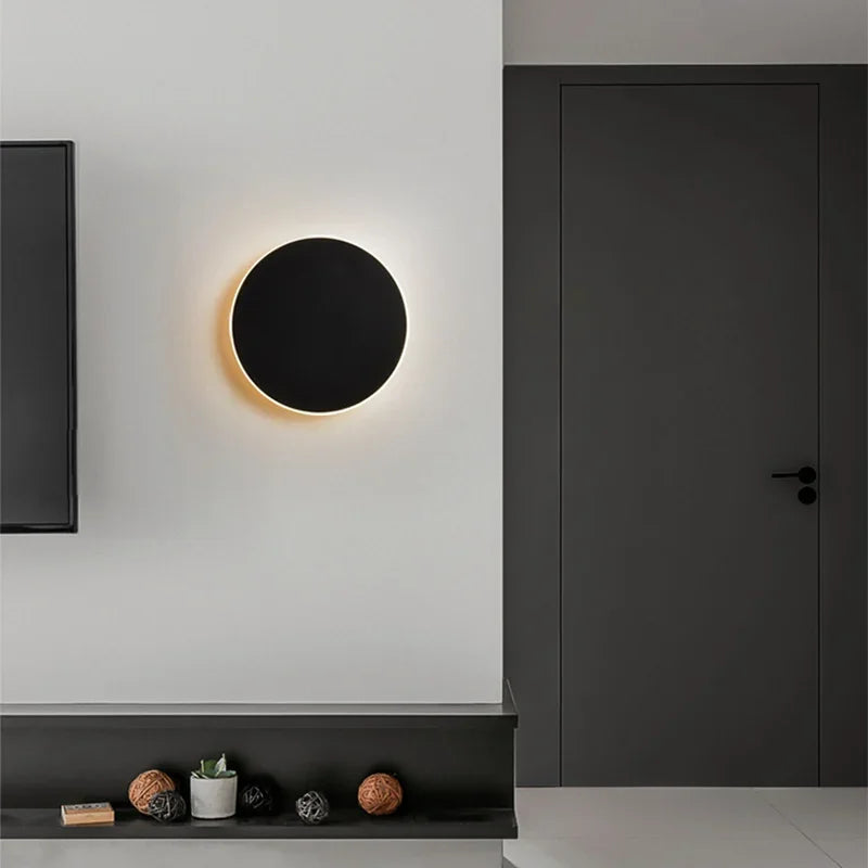 BowLift | Modern round LED wall lamp for stylish ambient lighting