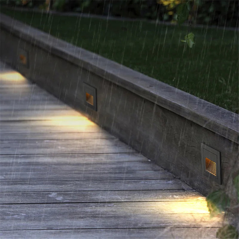 Waterproof LED stair lighting – Outdoor wall light for stairs and paths | Bowlift