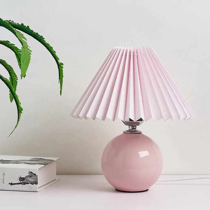 BowLift | Classic Table Lamp with Foldable Lampshade for Warm Light