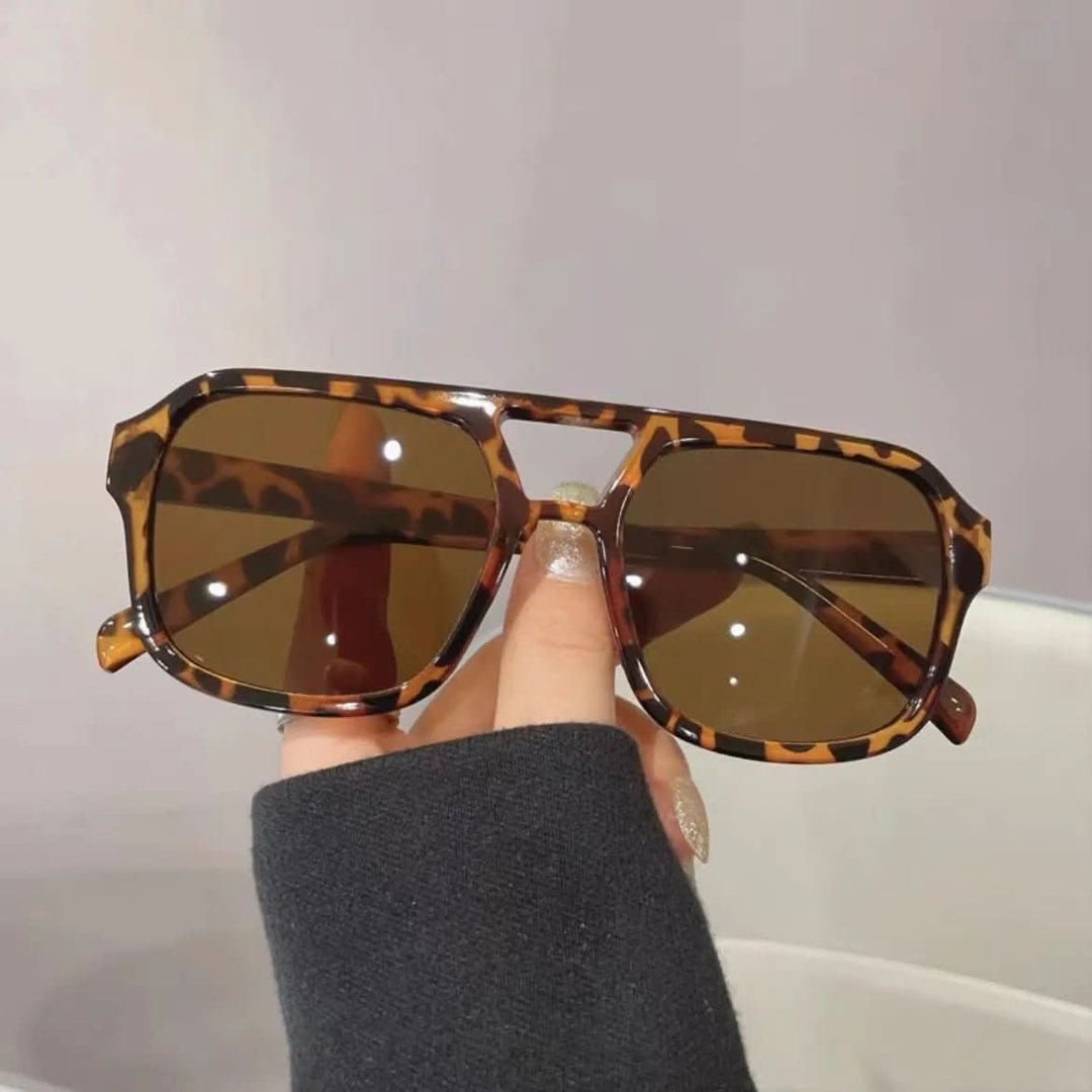 BowLift | EYE SUNGLASSES - Elegant cat-eye sunglasses with UV400 protection for women