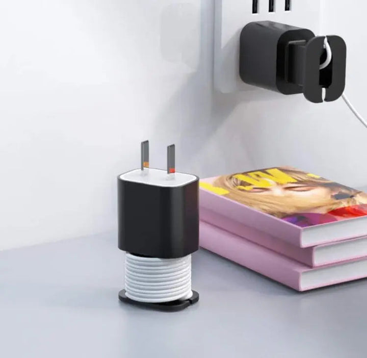 BowLift | Charger adapter pRedection made of silicone – For Apple 20W/18W, pRedects & cools