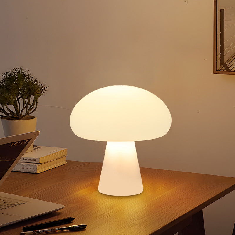 BowLift | LED Mushroom Table Lamp for Indoor and Outdoor Use - Modern Design