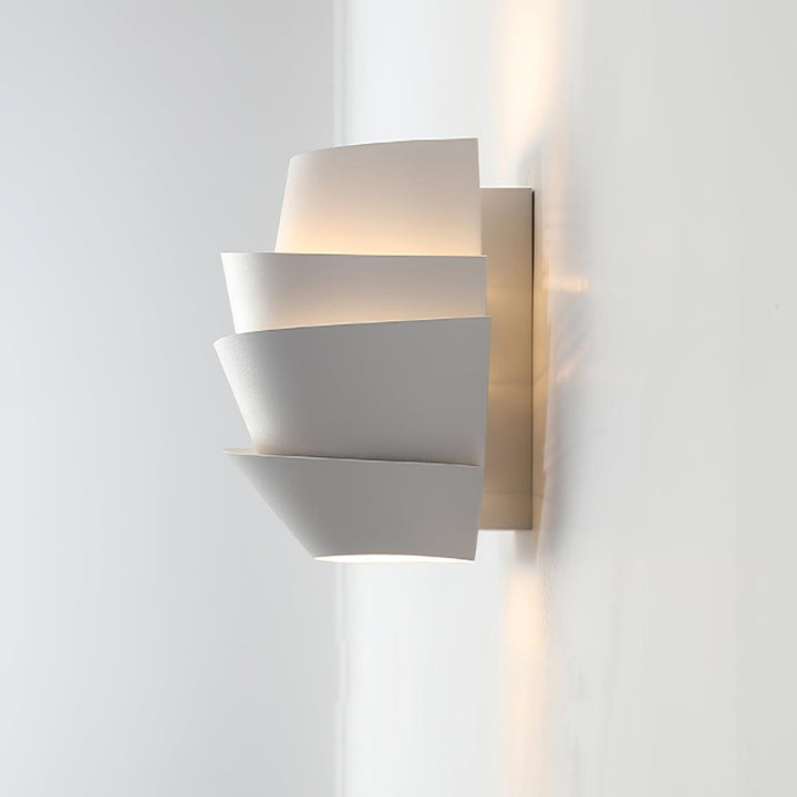 BowLift | SoleilGlow – French Sunlight-Inspired Wall Lamp for Radiant Spaces