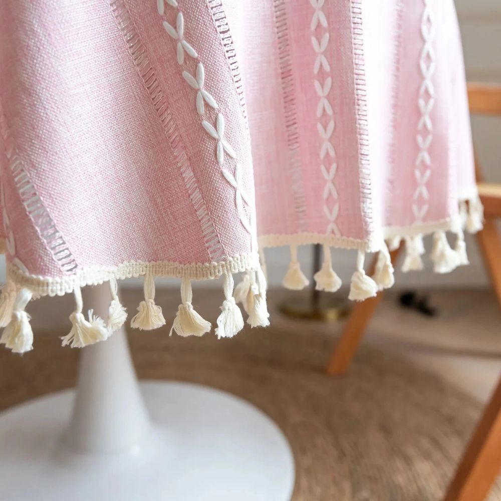 BowLift | Leafline Embroidered Round Tablecloth