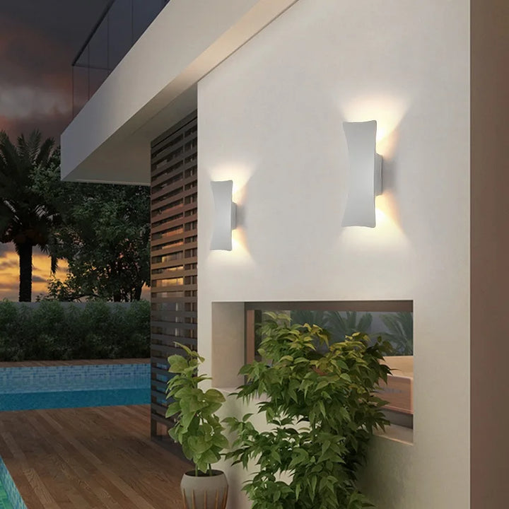 BowLift | LED Garden Lamp in Modern Style