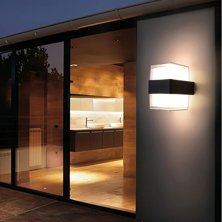 BowLift | Waterproof lighting for contemporary spaces