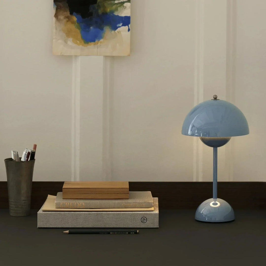 BowLift | Lumilight – Playful Mushroom LED Lamp for Mood Lighting