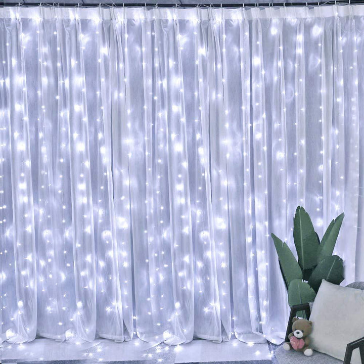 BowLift | Delicate light decoration for any room