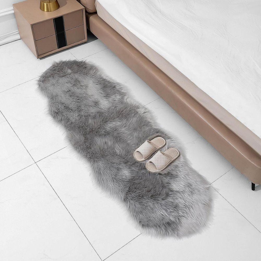 BowLift | Lush Loom Faux Fur Rug