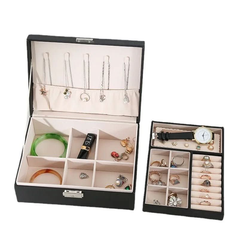 BowLift | Jewelry box made of wood with PU leather surface