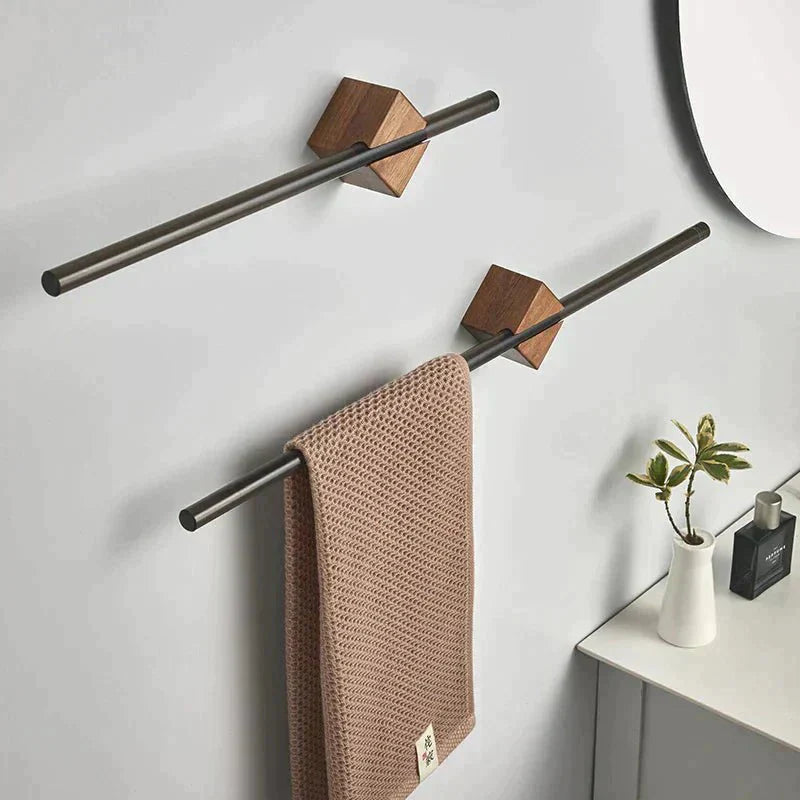 BowLift | Luxurious Towel Rack For The Bathroom