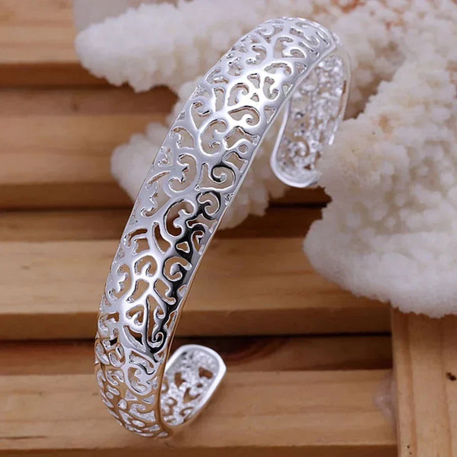 Elegant Silver Filigree Bracelet | Unique and Breathtaking Design Bowlift