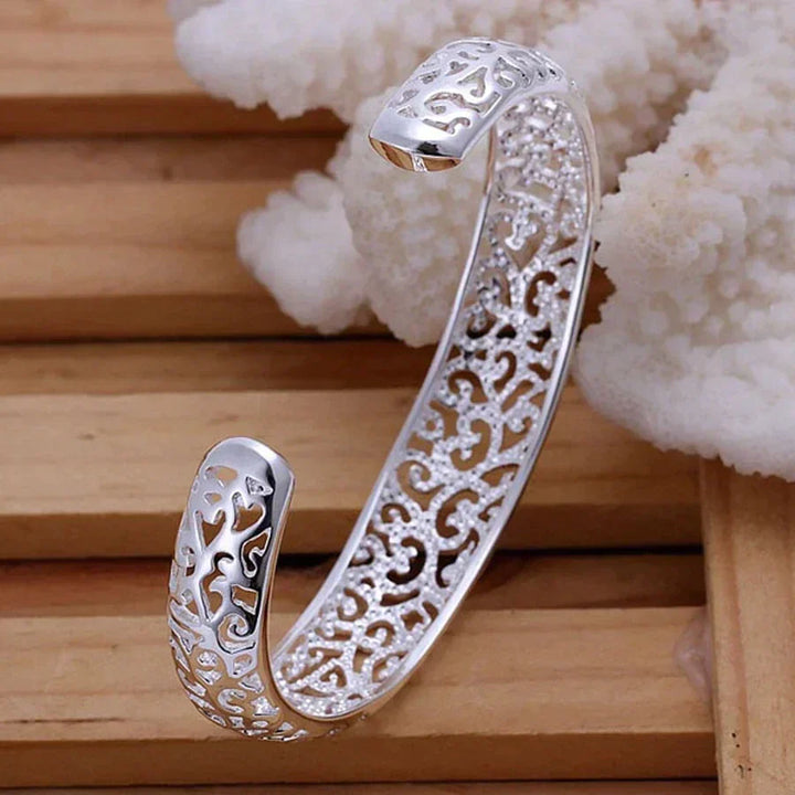Elegant Silver Filigree Bracelet | Unique and Breathtaking Design Bowlift