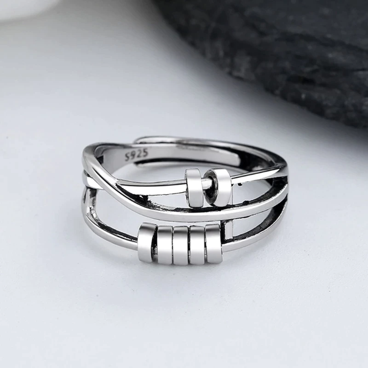 Stress-Relief Ring | Elegant & Supportive Jewelry Bowlift
