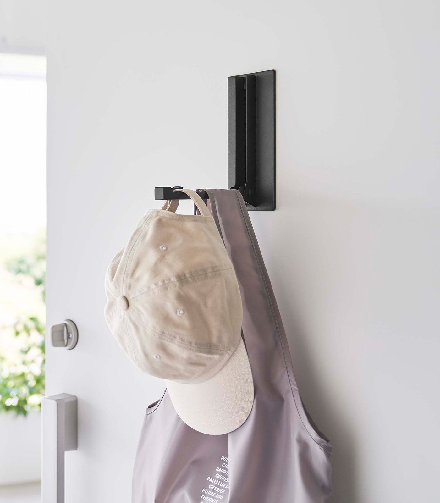 BowLift | Magnetic Folding Hook - Steel