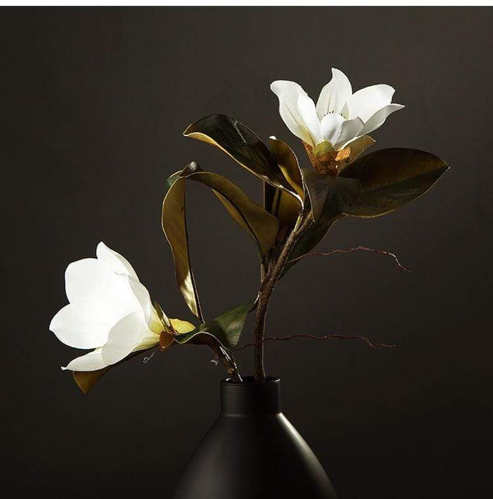 Magnolia Silk Flower Bowlift