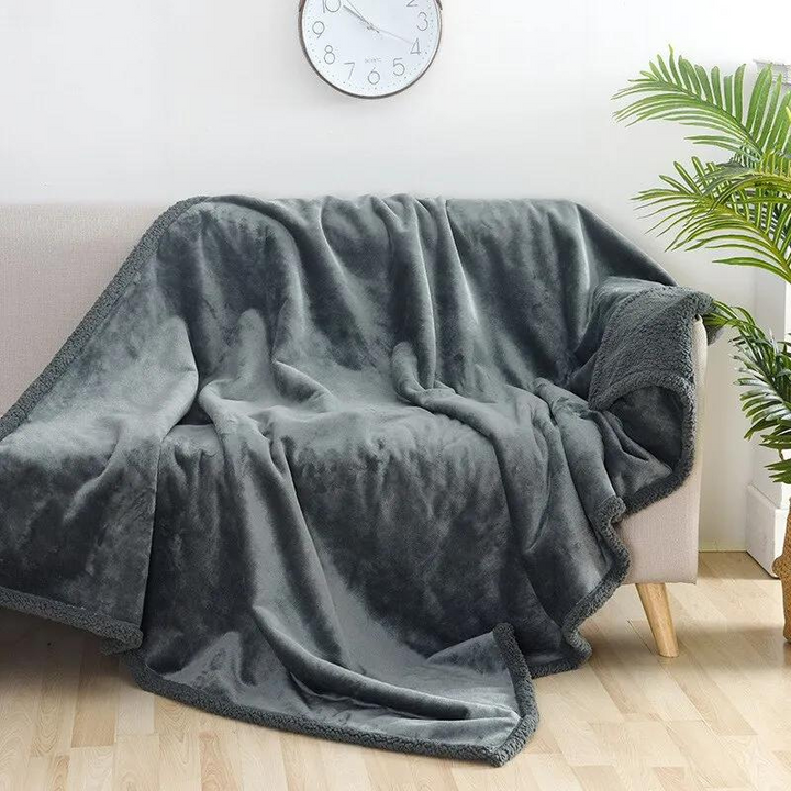 BowLift | CozyGuard Waterproof Blanket – Reversible, Stain Resistant & Soft Plush Design