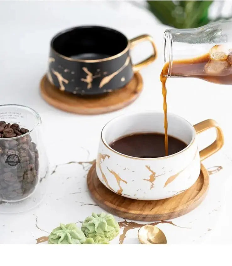 BowLift | Marble Pattern Coffee Mug with Gold Decoration