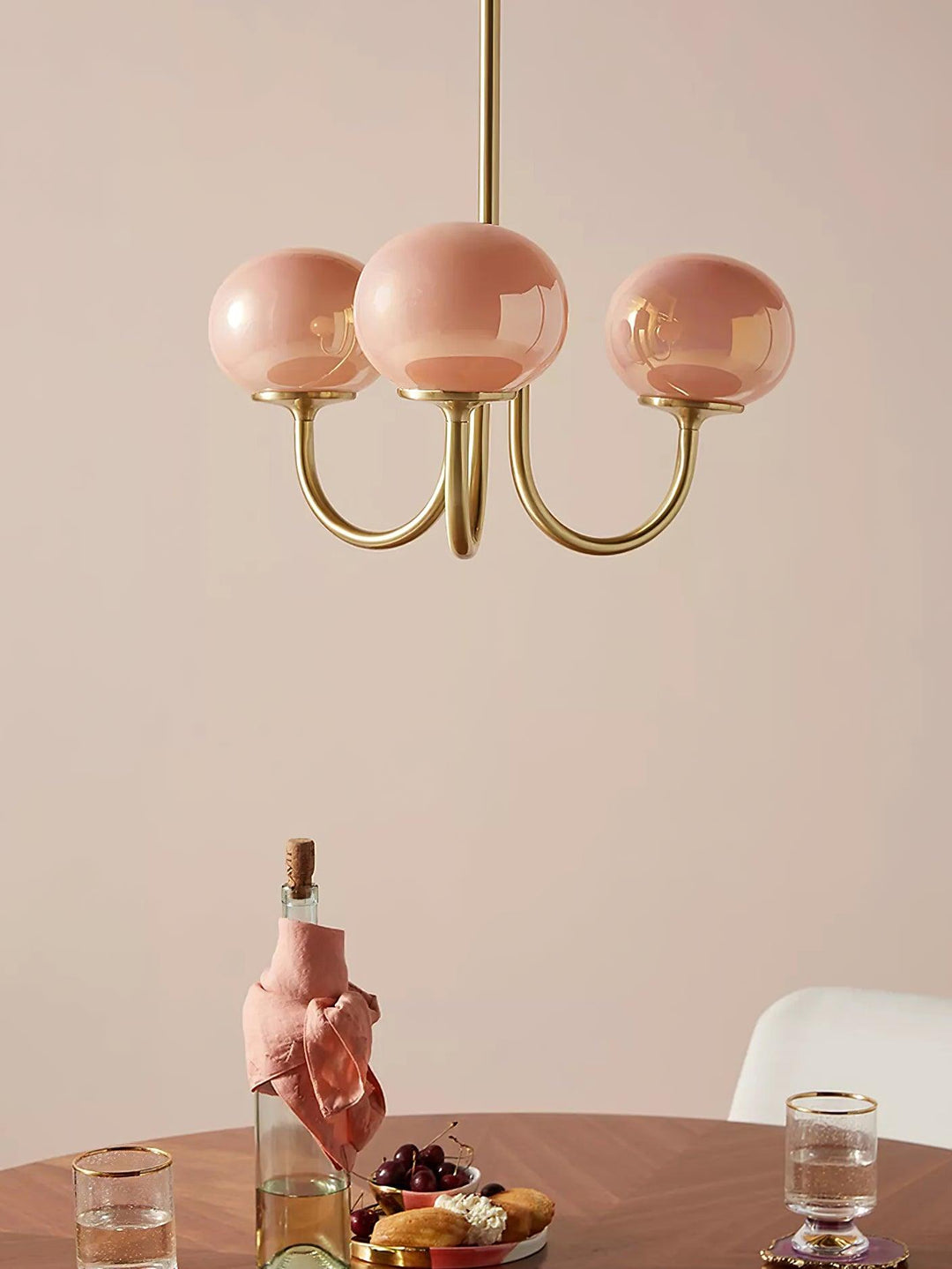 BowLift | AuroraGlow - Marshmallow Chandelier