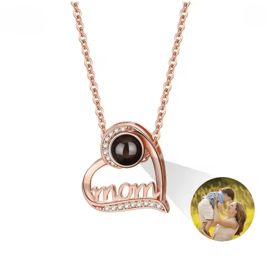 BowLift | Photo projection chain with heart pendant and engraving
