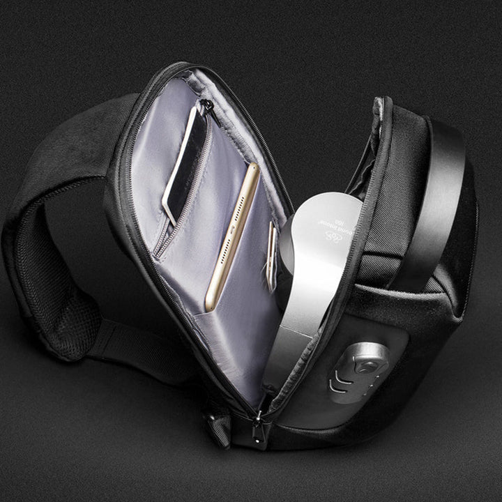 BowLift | Anti-theft courier bag for men
