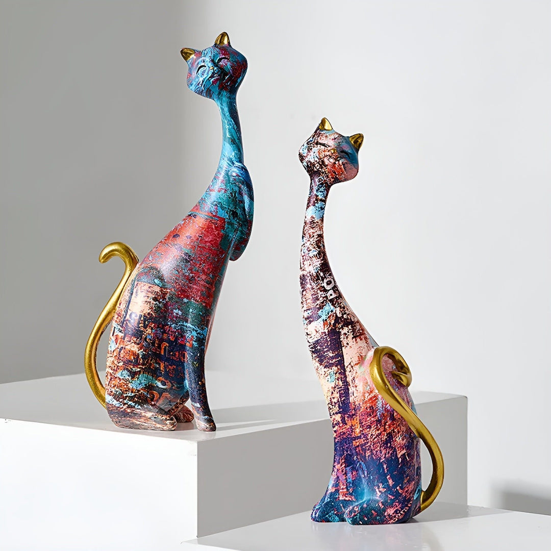 Sweet Lovers - Hand-painted Cat Couple Sculpture for Eternal Affection | Bowlift