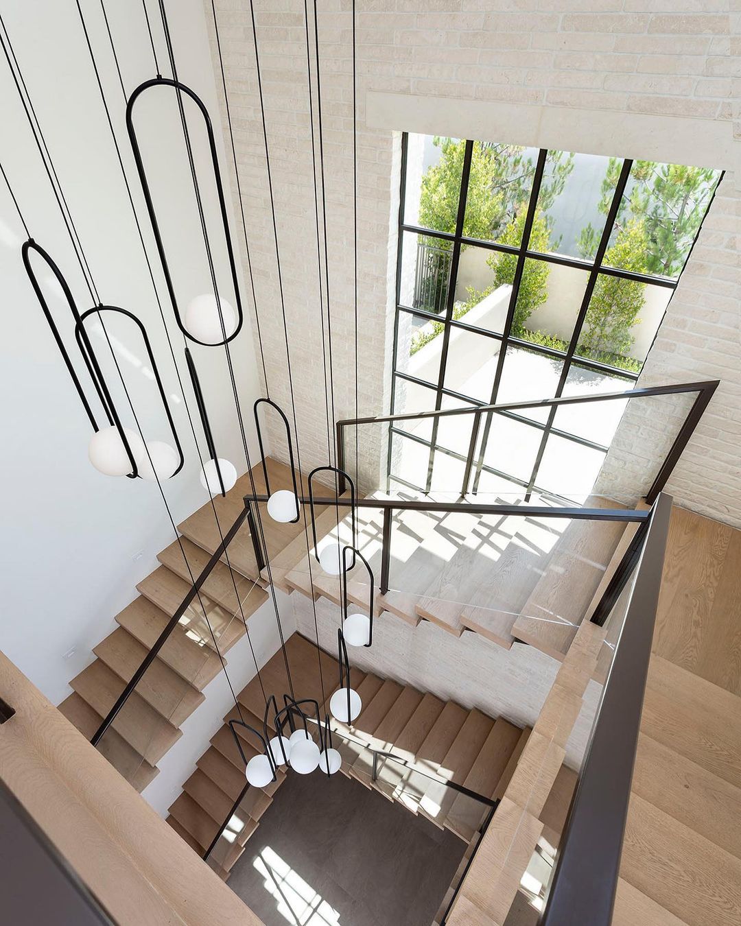 Modern and Elegant Pendant Light - Stylish Hanging Lamp for Indoor Lighting | Bowlift