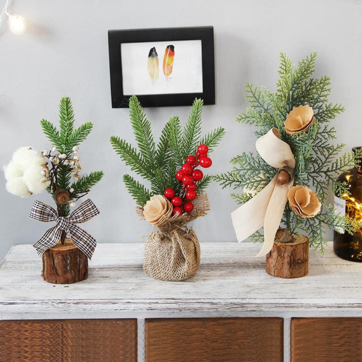 BowLift | Mini Tabletop Christmas Tree with Rustic Base for Warm Holiday Decoration