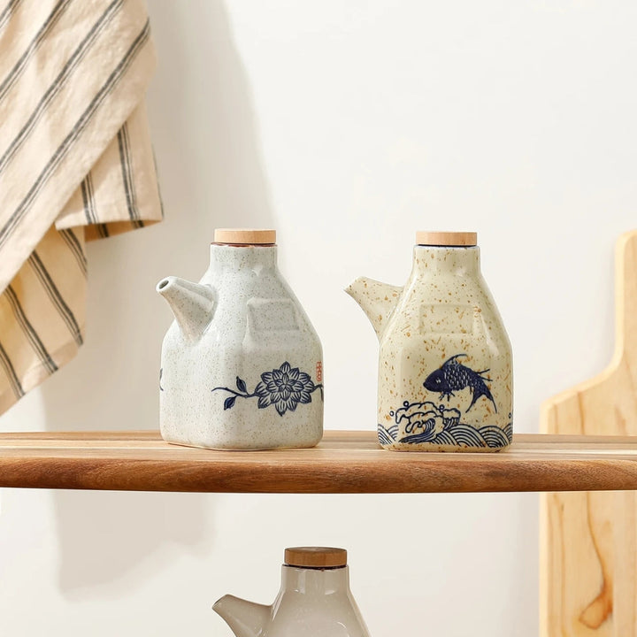 BowLift | Mizuno Ceramic Oil and Sauce Dispenser